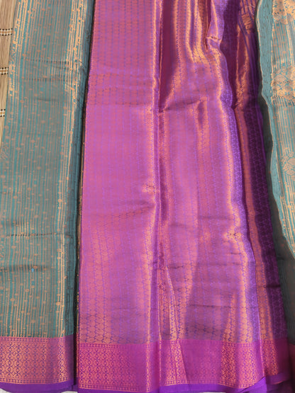 Beautiful and Elegant Banarasi Jacquard Weaving Silk Saree-Dark Green