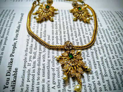 Beautiful and Classic Jewellery set