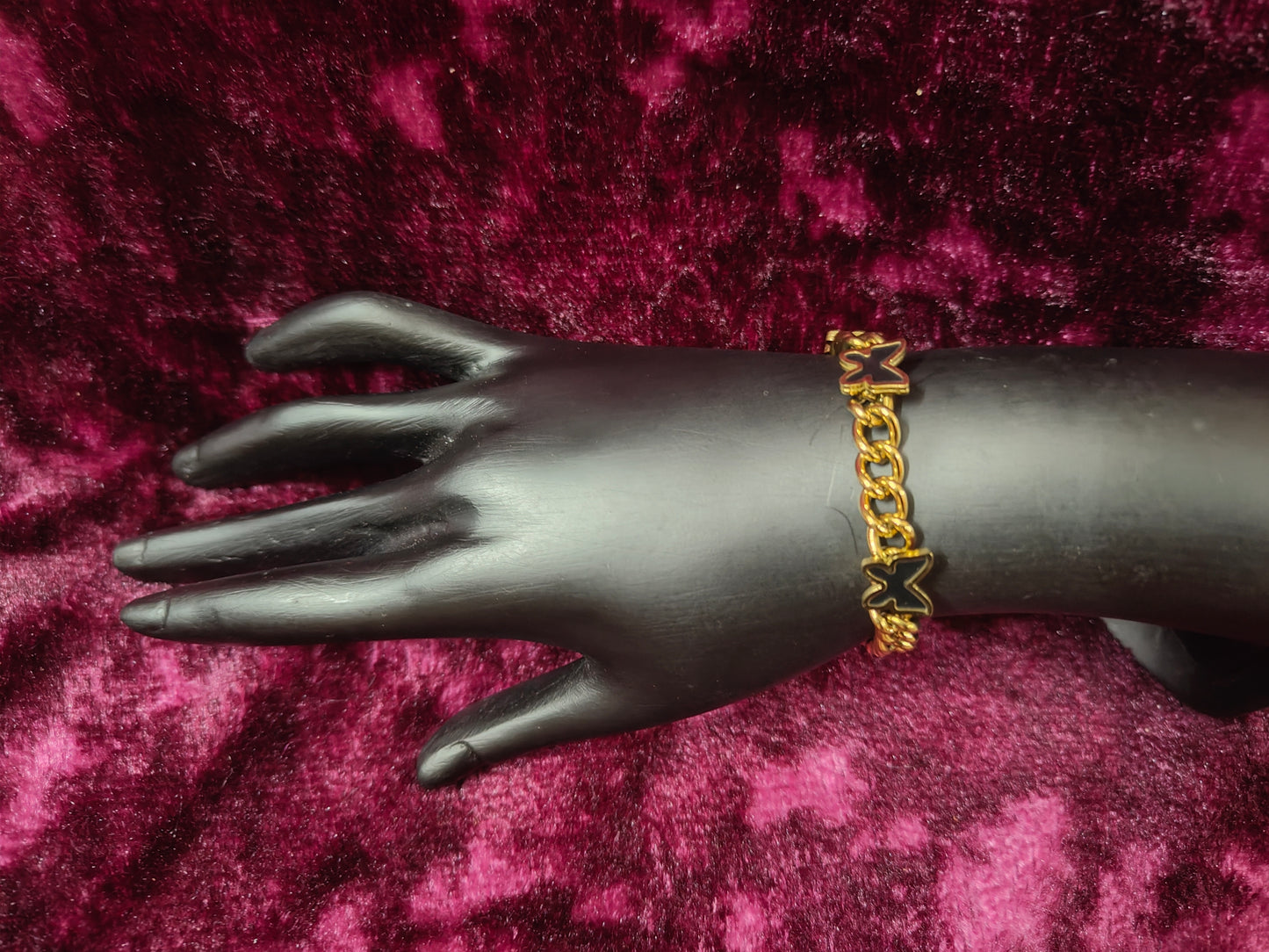 Beautiful and Classic Antitarnish stainless steel charms bracelet -Gold series