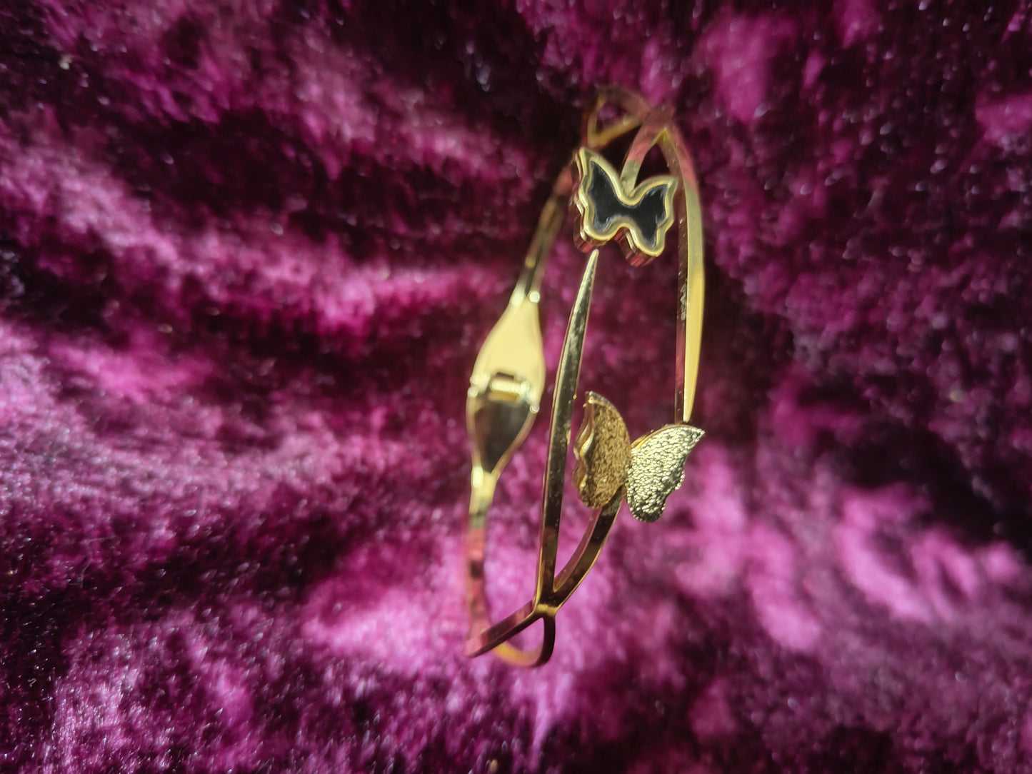 Beautiful and Classic Antitarnish stainless steel adjustable bangles(kada)